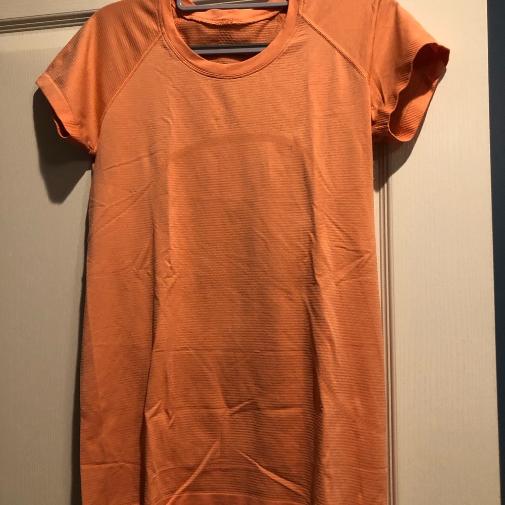 Lululemon Athletica Fitted Pink and Orange Short Sleeve Tee